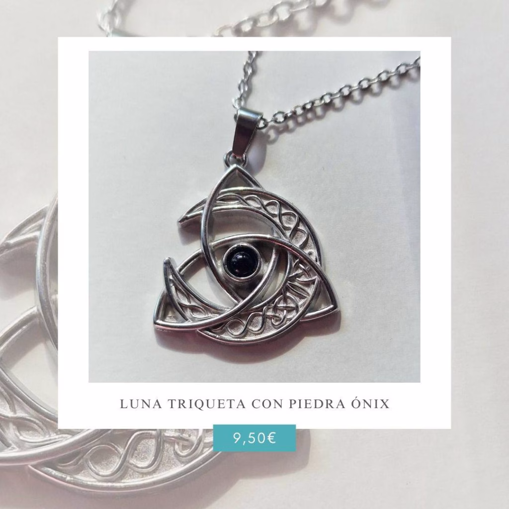 Collar Luna Triqueta Ónix