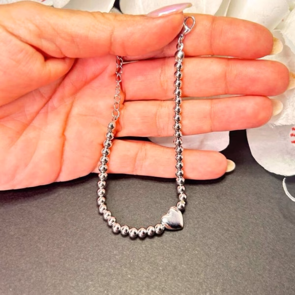 pulsera corazón plateada