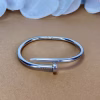 pulsera clavo plateada